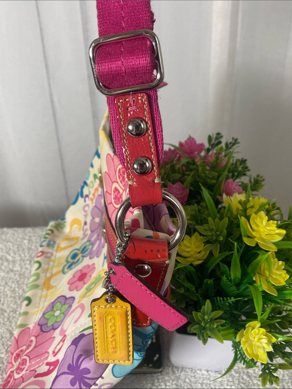 GUC Coach Poppy Multicolor Floral Secret Garden Crossbody - Picture 4 of 9